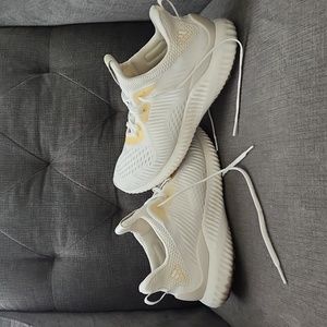 Adidas Men's Alphabounce